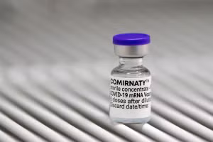 Việc gia hạn giúp quá trình lưu trữ và sử dụng vắc-xin dễ dàng hơn.