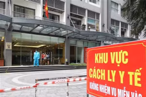Tại Hà Nội, một số phường ở quận Nam Từ Liêm và Hà Đông đang thí điểm cách ly F1 tại nhà. 