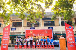 Tuổi trẻ Công an TP Long Xuyên (An Giang) tổ chức Chương trình "Tháng Ba biên giới - Biên cương Tổ quốc tôi".