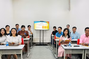 Hội nghị tập huấn bồi dưỡng báo cáo viên SGK theo Chương trình GDPT 2018.