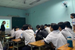 Tiết học của học sinh một trường tư thục tại TPHCM.