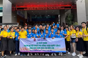 Trường tiểu học Phú Thọ (quận 11) có 6 học sinh tham gia đợt này.