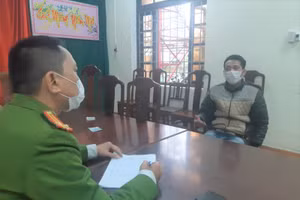 Đối tượng Huỳnh Văn Quân tại cơ quan công an.