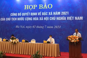 Chủ nhiệm Văn phòng Chủ tịch nước Lê Khánh Hải công bố quyết định đặc xá năm 2021 của Chủ tịch nước.