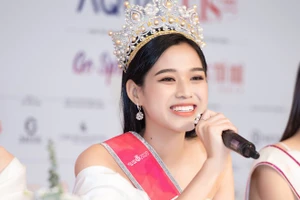 Đỗ Hà được dự đoán lọt Top 10 Miss World 2021.