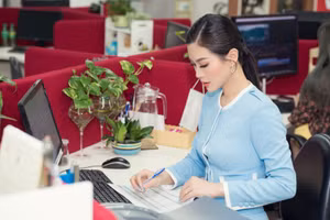 Diễm Trang vẫn không khỏi bồi hồi vì được ngồi lại vào chiếc ghế quen thuộc.