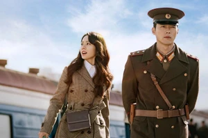 Đôi tình nhân Hàn Quốc Son Ye Jin - Hyun Bin trong phim "hạ cánh nơi anh".