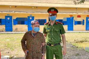 Đối tượng Bùi Thị Thanh tại cơ quan CSĐT công an huyện Cư Jút