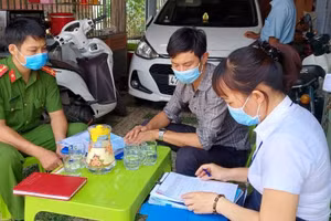 Cơ quan chức năng TP. Buôn Ma Thuột lập biên bản xử phạt ông N.V.C.