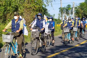 Buổi lễ mít tinh khởi đầu bằng hoạt động diễu hành với 70 xe đạp trên lộ trình 11 km đi ngang qua 3 xã vùng đệm: Phú Lập, Núi Tượng và Nam Cát Tiên.