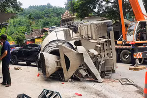 Hiện trường vụ tai nạn khiến 3 người tử vong.