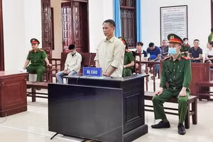 Bị cáo Đỗ Văn Hoàng tại phiên tòa xét xử.