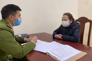 Đối tượng Nguyễn Thị Nguyệt tại cơ quan công an.