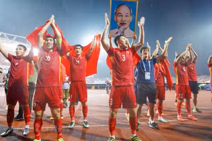 Hình ảnh ấn tượng trận U23 Việt Nam đánh bại Thái Lan, giành HCV SEA Games 31