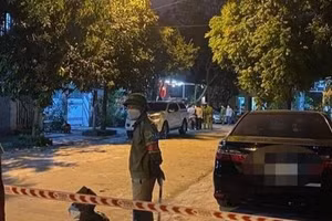 Cơ quan chức năng có mặt tại hiện trường vụ án.