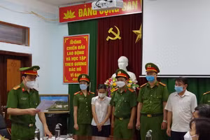 Cơ quan chức năng thi hành các biện pháp tố tụng đối với Giám đốc CDC Hà Giang cùng 2 thuộc cấp.