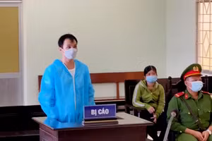 Lê Văn Tuấn tại phiên tòa xét xử.