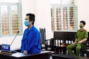 Bị cáo Lê Văn Nhiều tại phiên tòa xét xử.