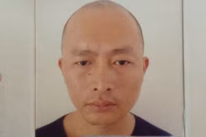 Đối tượng Trần Chung Hiếu.