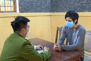 Đối tượng Nguyễn Văn Hải tại cơ quan công an.