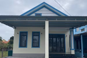 Bà Mai Thị Phương Mỹ (trú tại tiểu khu 4, thị trấn Hoàn Lão, huyện Bố Trạch, tỉnh Quảng Bình) thuộc đối tượng người có thu nhập thấp tại khu vực đô thị. Được vay vốn 500 triệu đồng từ chương trình cho vay nhà ở xã hội theo NĐ 11 của CP.