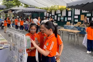 'Phố sách tháng 10' với chủ đề 'Ngôn ngữ và nguồn cội'