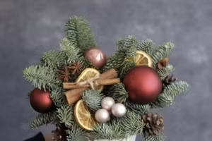 Gợi ý mẫu hoa cắm bình siêu xinh, tràn ngập không khí Giáng sinh