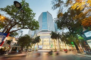 Vincom Center Bà Triệu 2: Biểu tượng mua sắm thời thượng 'tái xuất'