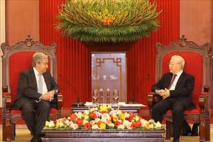 Tổng Bí thư Nguyễn Phú Trọng tiếp Tổng Thư ký Liên Hợp Quốc António Guterres. Ảnh: Trí Dũng/TTXVN.