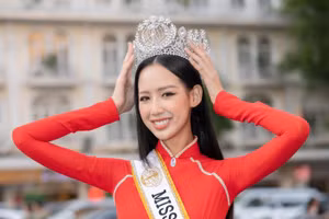 Bị chê non kinh nghiệm làm giám khảo Hoa hậu Việt Nam, Hoa hậu Bảo Ngọc nói gì?