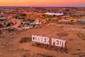 Coober Pedy là thị trấn vô cùng độc đáo ở vùng hẻo lánh của miền Nam nước Úc.