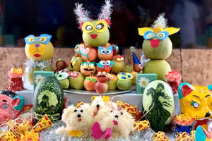 Chiêm ngưỡng những mâm cỗ Trung thu đẹp như tranh của hội mẹ đảm