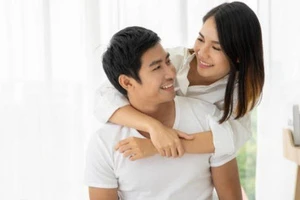 2 việc cần phải làm ngay để vượt qua khủng hoảng hôn nhân