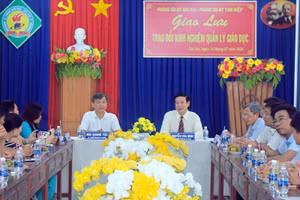 Đồng chí Mai Quang Túc – Trưởng phòng Giáo dục và Đào tạo cùng đoàn cán bộ QLGD TP Tam Điệp tham gia học tập, trao đổi kinh nghiệm tại Phòng GDĐT Thị xã Giá Rai tỉnh Bạc Liêu.