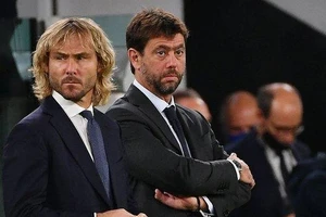 Chủ tịch Agnelli và phó chủ tịch Nedved của Juventus đều đồng loạt từ chức.