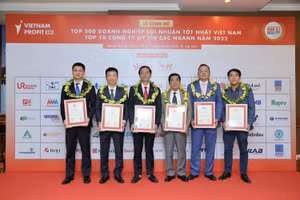 PV GAS cùng các đơn vị trong ngành Dầu khí được vinh danh trong nhiều cuộc bình chọn doanh nghiệp hàng năm.