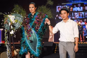 Đức Lợi làm trainer tại sự kiện Hoa và những người bạn, tổ chức ở Hà Nội năm 2020.