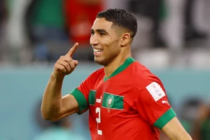  Hakimi lọt tầm ngắm của Real Madrid.
