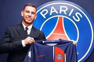 Lucas Hernandez chính thức gia nhập PSG.