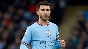 Aymeric Laporte được đồn đoán sắp rời Man City.