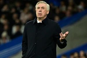 HLV Ancelotti khẳng định tiếp tục gắn bó với Real Madrid.