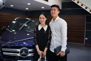 Trung vệ Duy Mạnh sở hữu siêu xe Mercedes-Benz GLC 300.