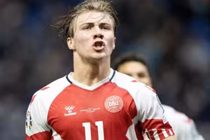 Hojlund đạt thỏa thuận cá nhân với Man United.