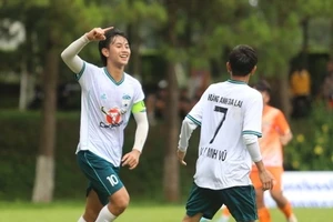 U15 Hoàng Anh Gia Lai thắng cách biệt U15 Phú Yên ở vòng loại U15 quốc gia.