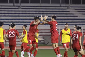 Trận Việt Nam gặp Philippines diễn ra 18h00 ngày 16/11.