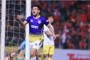 Trần Văn Kiên gia nhập Nam Định sau khi chia tay Hà Nội FC.