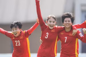 Tuyển nữ Việt Nam bớt đi một trận đấu SEA Games 32 khi Indonesia xin rút khỏi giải.