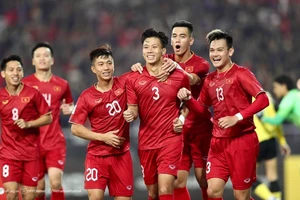 Tuyển Việt Nam tăng một bậc trên bảng xếp hạng FIFA trong tháng 3.