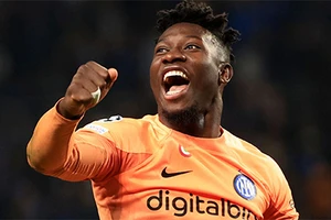 Thủ môn Onana gia nhập Manchester United với mức giá kỷ lục.
