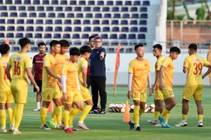  U22 Việt Nam tích cực tập luyện chuẩn bị cho trận tranh hạng 3 SEA Games 32.